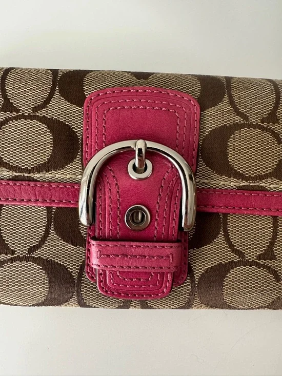Y2K Coach Soho Signature Long Wallet - Pink - Picture 2 of 10